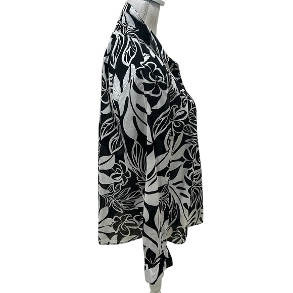 Talbots Black White Floral 100% cotton lightweight button up shirt Blouse large - Picture 6 of 9